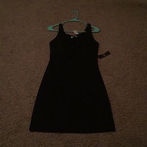 Little black dress XS